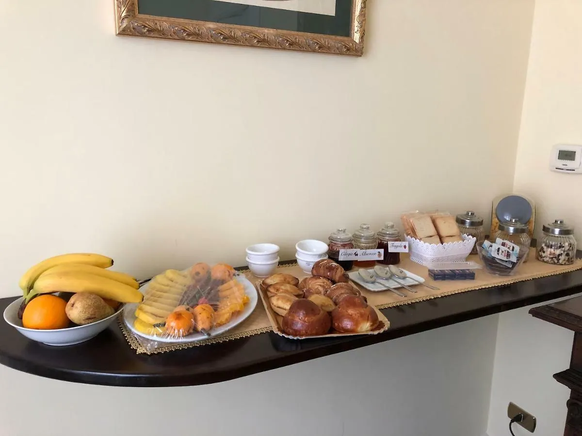 Bed & Breakfast C'Era Una Volta B&B Lecce Italien